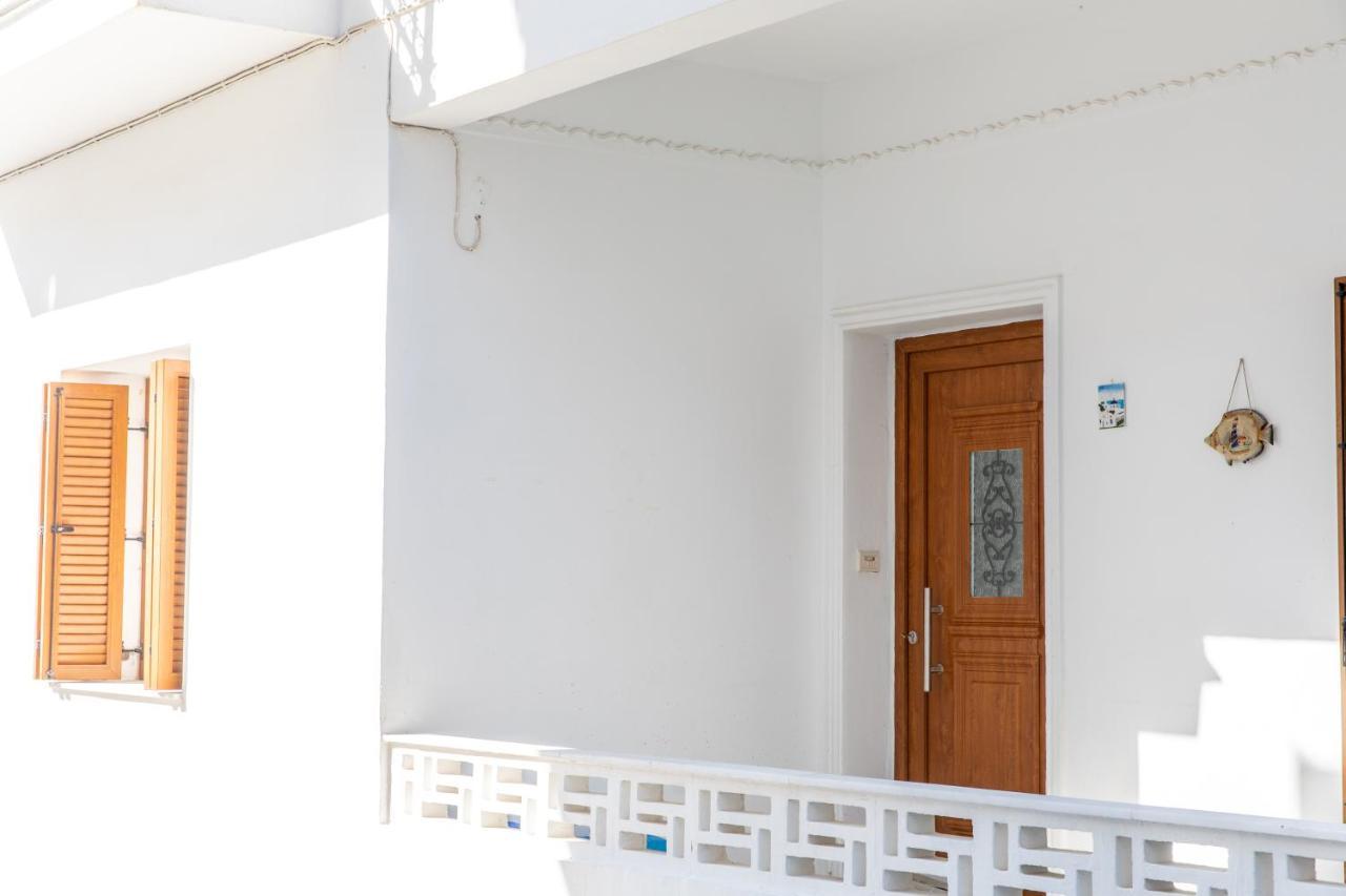 Gatis Place Naxos City エクステリア 写真