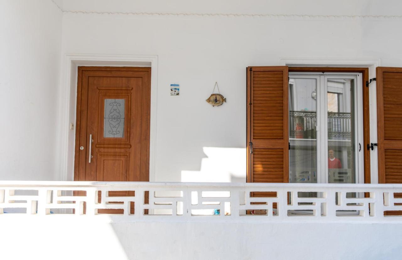 Gatis Place Naxos City エクステリア 写真